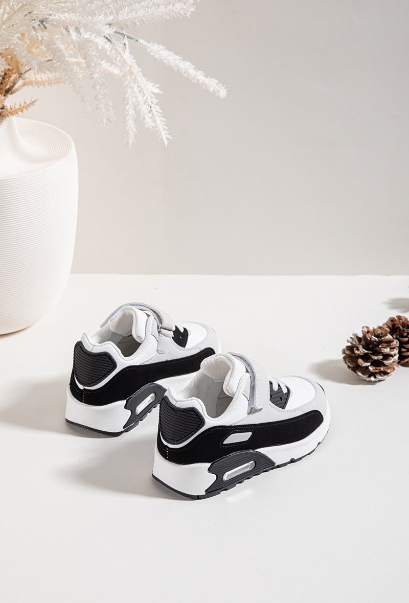 Baskets enfant noires et blanches – Chaussures de sport confortables à scratch - MiniWalks