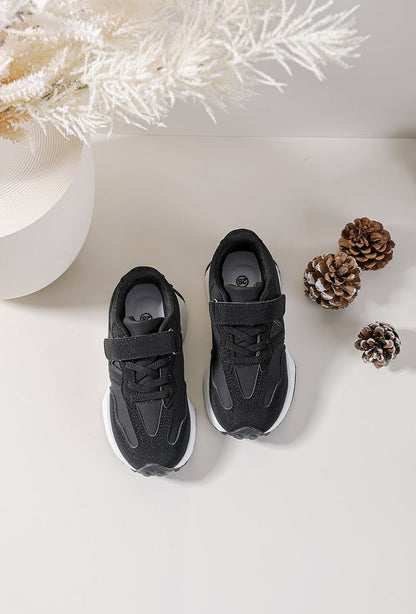 Baskets enfant noires – Chaussures de sport légères et confortables à scratch - MiniWalks