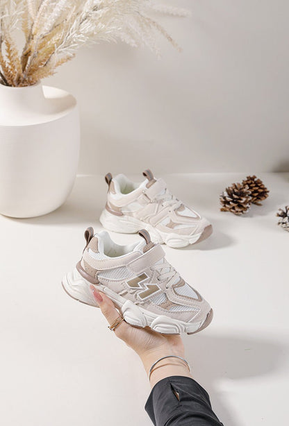Baskets enfant noires et grises à scratch – Chaussures garçon sport confortables et résistantes - MiniWalks