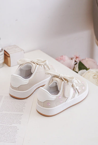 Baskets fille beige à scratch et lacets – Chaussures enfant fleuries confortables et légères - MiniWalks
