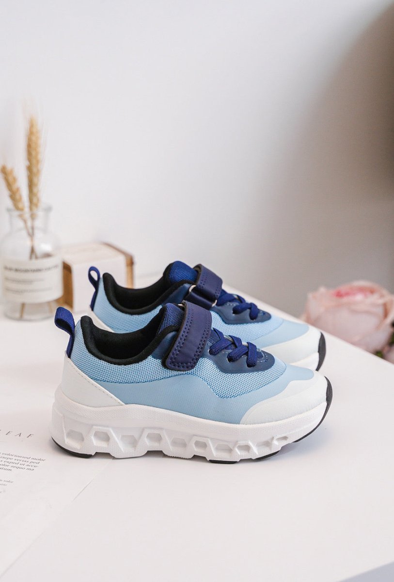 Baskets garçon noires et grises à scratch – Chaussures enfant sport légères et respirantes - MiniWalks