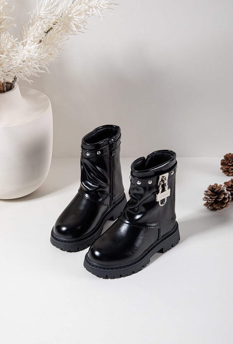 Bottes enfant noires avec rivets et pendentif – Look tendance & allure rock - MiniWalks