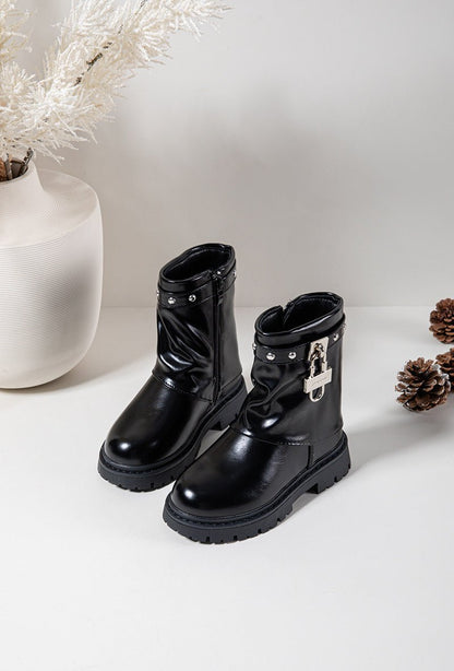 Bottes enfant noires avec rivets et pendentif – Look tendance & allure rock - MiniWalks