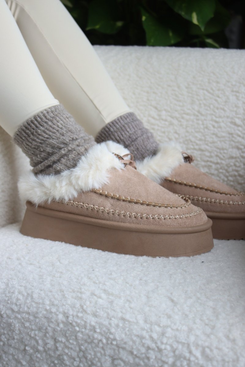 Chaussons bottines en cuir et suédine fourrée beige – Douceur cocooning et semelle plateforme antidérapante - MiniWalks