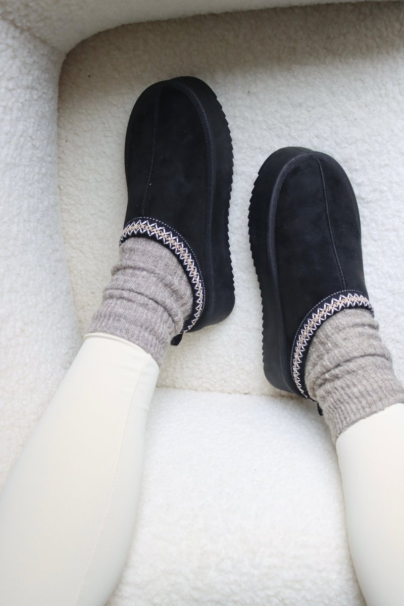 Chaussons en cuir et suédine noirs – Style chic cocooning, semelle plateforme antidérapante - MiniWalks